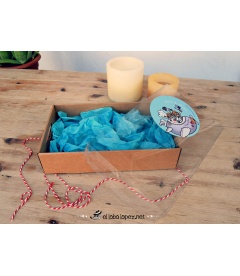 CAJA CHAPAS PARA BODAS "LOVE IS IN THE AIR"