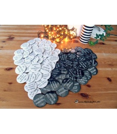 SÚPER PACK 100 CHAPAS PARA BODAS 38mm "B & N" + CAJA DE REGALO