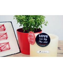 CHAPAS PARA BODAS "LOVE IS IN THE AIR"