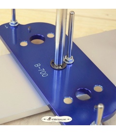 KIT MÁQUINA PARA HACER CHAPAS B-700 DE MOLDES INTERCAMBIABLES - 31mm