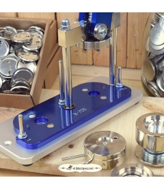 KIT MÁQUINA PARA HACER CHAPAS B-700 DE MOLDES INTERCAMBIABLES - 31mm