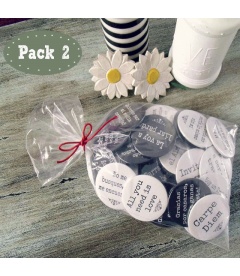 PACK 50 CHAPAS PARA BODAS 59mm FRASES "B & N" 2