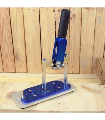 KIT MÁQUINA PARA HACER CHAPAS B-700 DE MOLDES INTERCAMBIABLES - 31mm